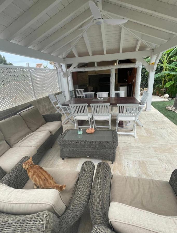 Suite Privada Frente A La Piscina Para 2 Personas Con Sofa Cama Para 2 Mas 4P No Es Casa Completa San Vicente Raspeig Dış mekan fotoğraf
