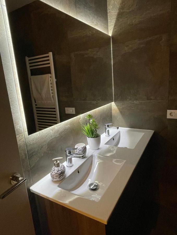Suite Privada Frente A La Piscina Para 2 Personas Con Sofa Cama Para 2 Mas 4P No Es Casa Completa San Vicente Raspeig Dış mekan fotoğraf