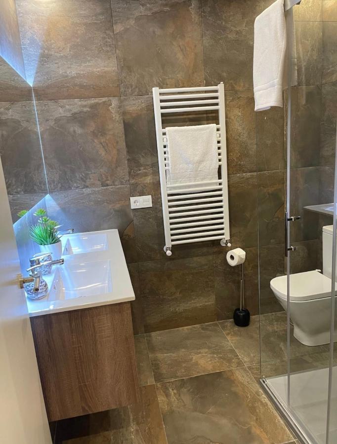 Suite Privada Frente A La Piscina Para 2 Personas Con Sofa Cama Para 2 Mas 4P No Es Casa Completa San Vicente Raspeig Dış mekan fotoğraf
