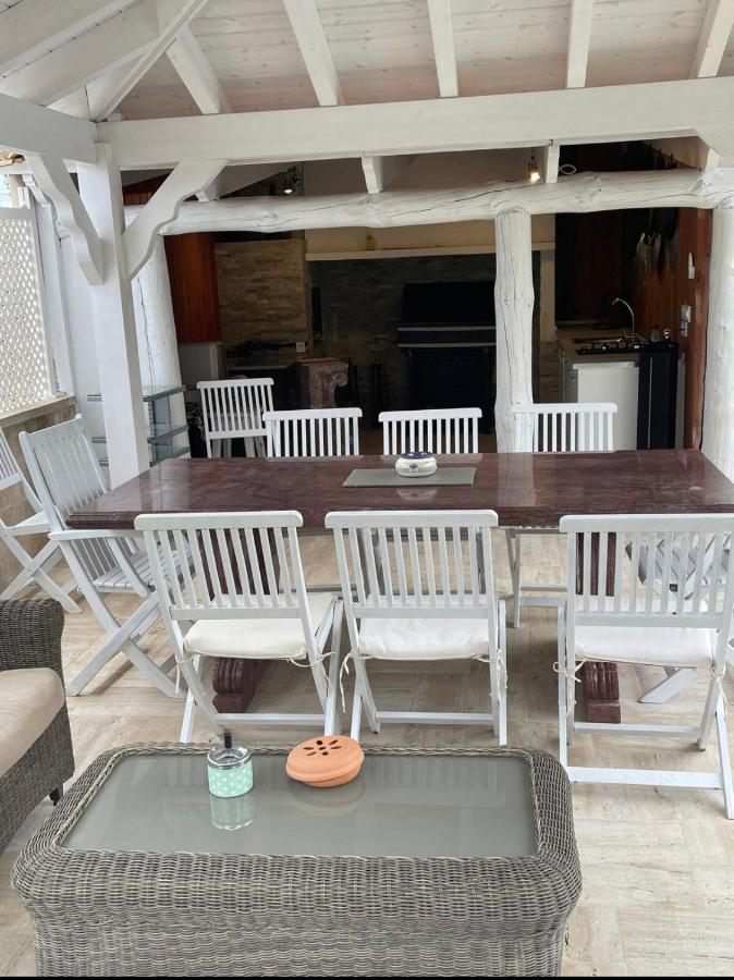 Suite Privada Frente A La Piscina Para 2 Personas Con Sofa Cama Para 2 Mas 4P No Es Casa Completa San Vicente Raspeig Dış mekan fotoğraf