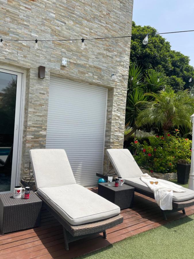 Suite Privada Frente A La Piscina Para 2 Personas Con Sofa Cama Para 2 Mas 4P No Es Casa Completa San Vicente Raspeig Dış mekan fotoğraf